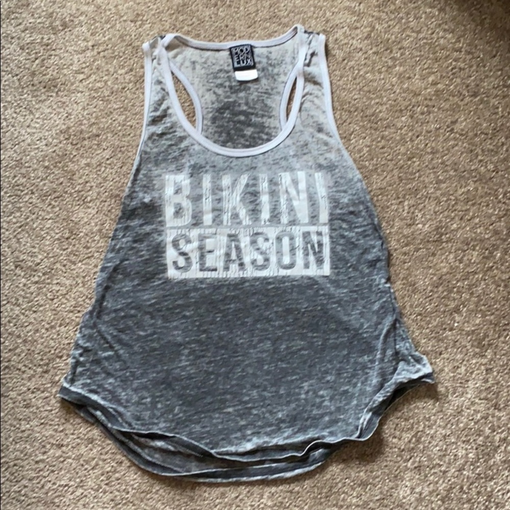 Gray tank top